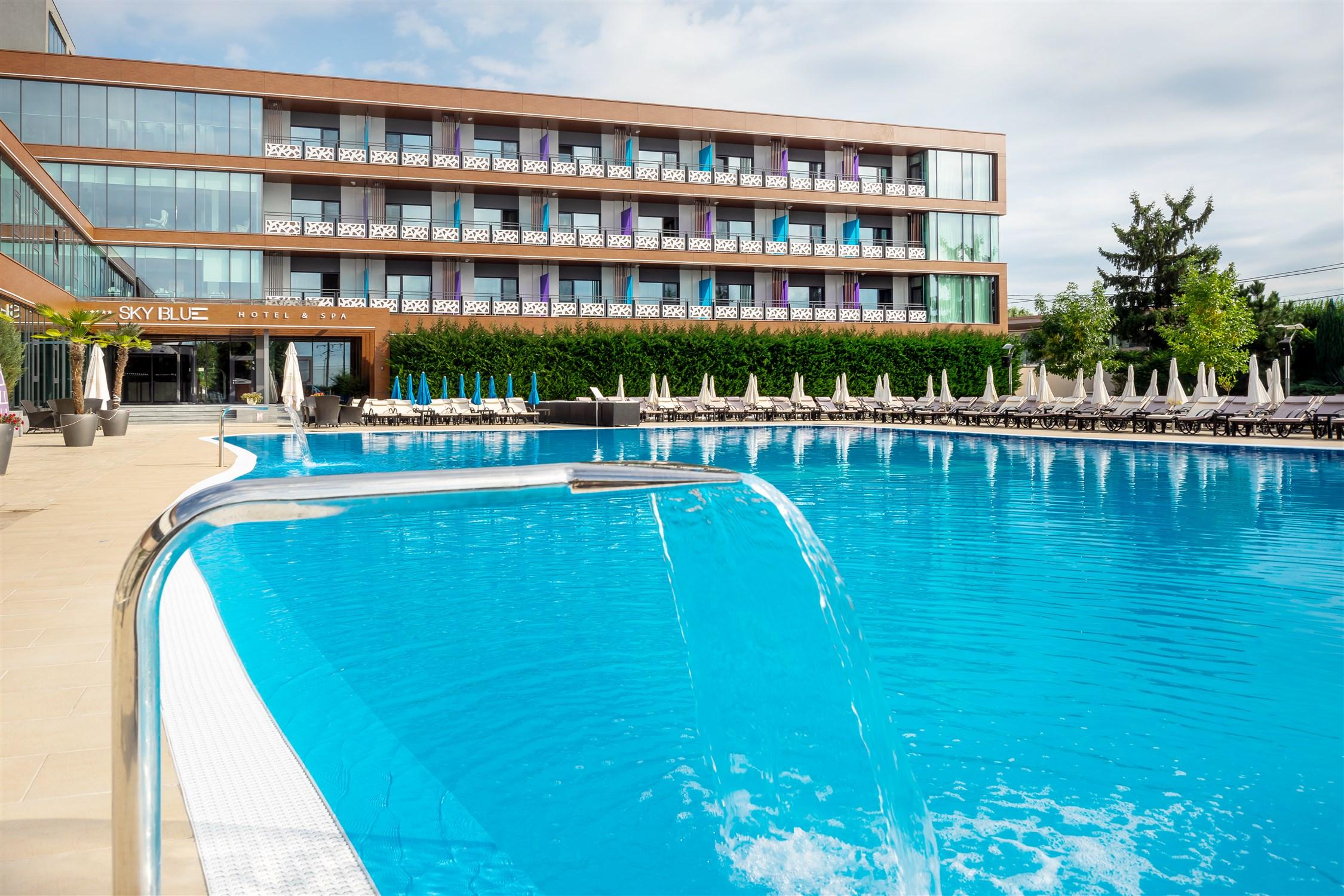 Sky Blue Hotel & Spa Paulesti  ภายนอก รูปภาพ