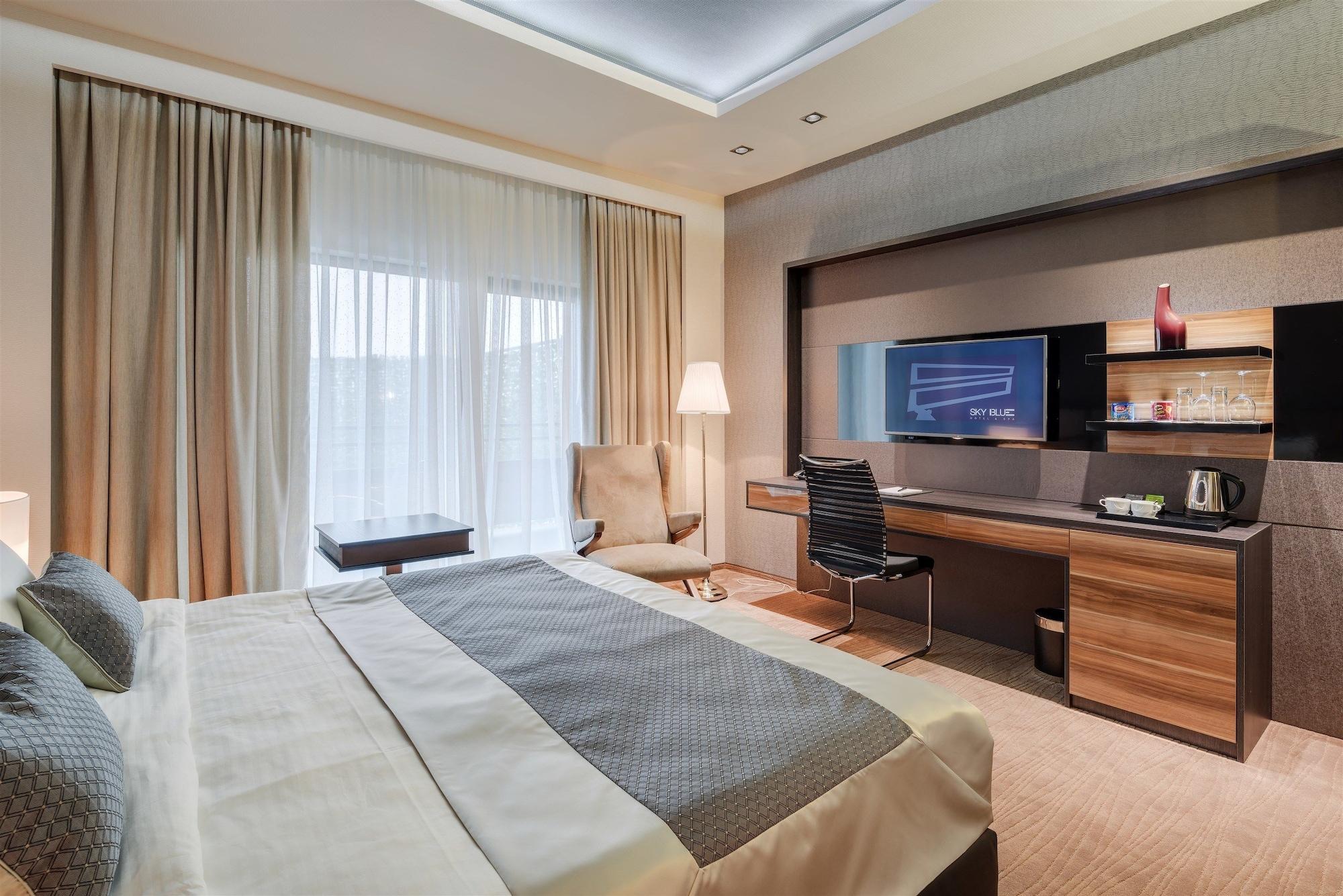 Sky Blue Hotel & Spa Paulesti  ภายนอก รูปภาพ
