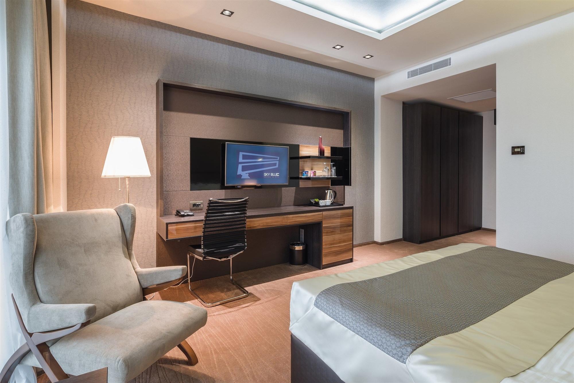 Sky Blue Hotel & Spa Paulesti  ภายนอก รูปภาพ